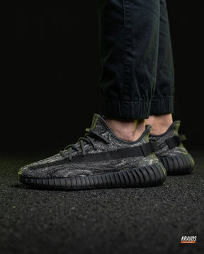 AD 350 Knit Speckled Sneaker Grey Black