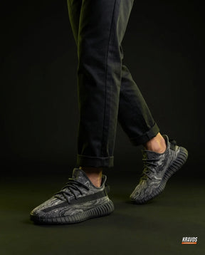 AD 350 Knit Speckled Sneaker Grey Black