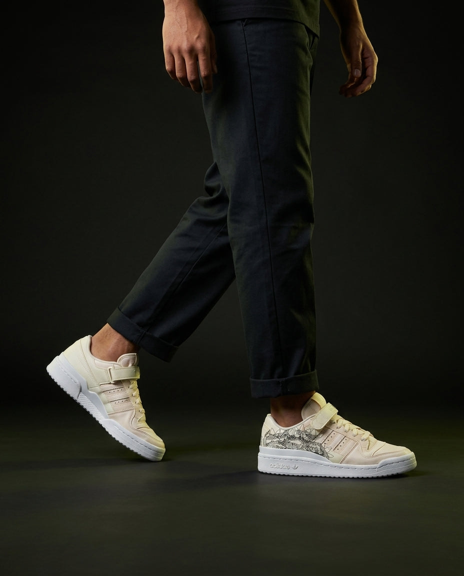 AD 84 Suede Strap Court Trainer