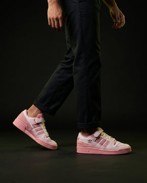 AD 84 Suede Strap Court Trainer Pink White