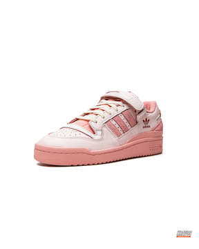 AD 84 Suede Strap Court Trainer