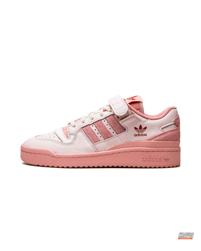 AD 84 Suede Strap Court Trainer