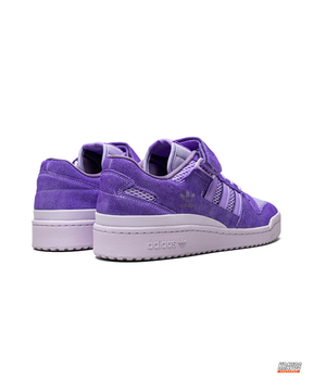 AD 84 Suede Strap Court Trainer