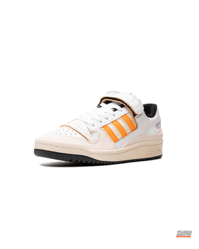 AD 84 Suede Strap Court Trainer