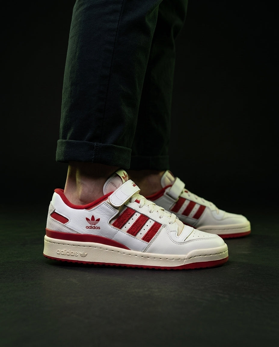 AD 84 Suede Strap Court Trainer White Red
