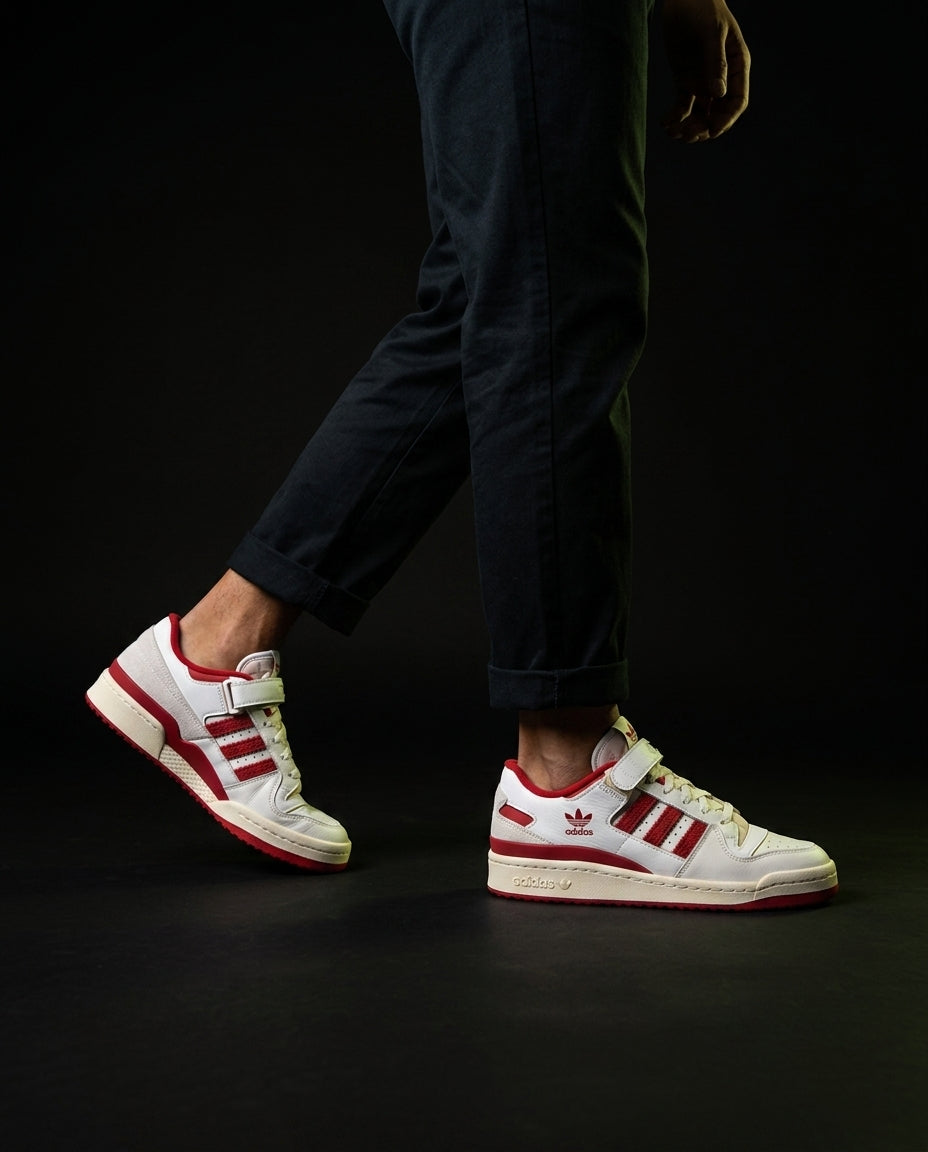 AD 84 Suede Strap Court Trainer White Red