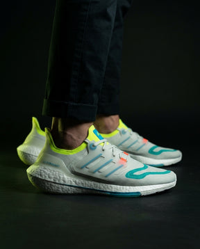 AD Knit Primeknit Layered Running Shoe White Teal Volt