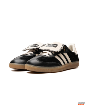 AD Leather Crochet-Tongue Terrace Trainer