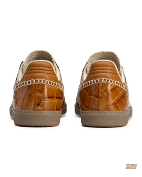 AD Leather Crochet-Tongue Terrace Trainer