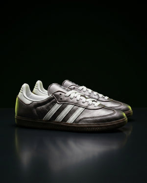 Metallic Grey White