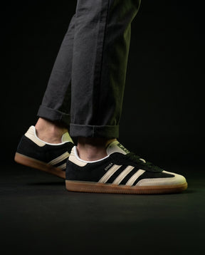 AD Leather Ribbed-Toe Terrace Trainer Black Cream Gum