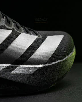AD Mesh Featherweight Racing Runner Triple Black