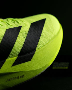 AD Mesh Featherweight Racing Runner Volt Black