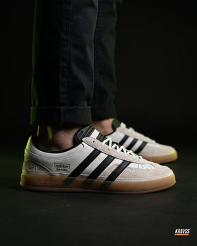 AD Suede Gum-Sole Handball Trainer White Black Gum