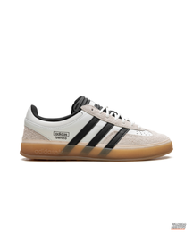 AD Suede Gum-Sole Handball Trainer White Black Gum #whiteblackgum