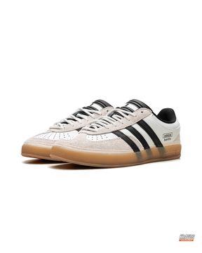 AD Suede Gum-Sole Handball Trainer