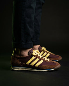 AD Suede Gum-Sole Retro Runner Brown Cream