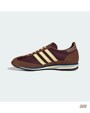 AD Suede Gum-Sole Retro Runner