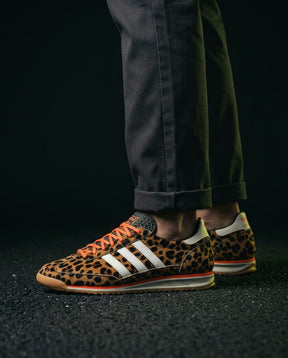 AD Suede Gum-Sole Retro Runner