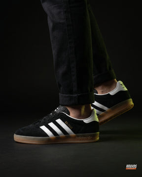 AD Suede Gum-Sole Terrace Trainer Mixed 1 Black Gum