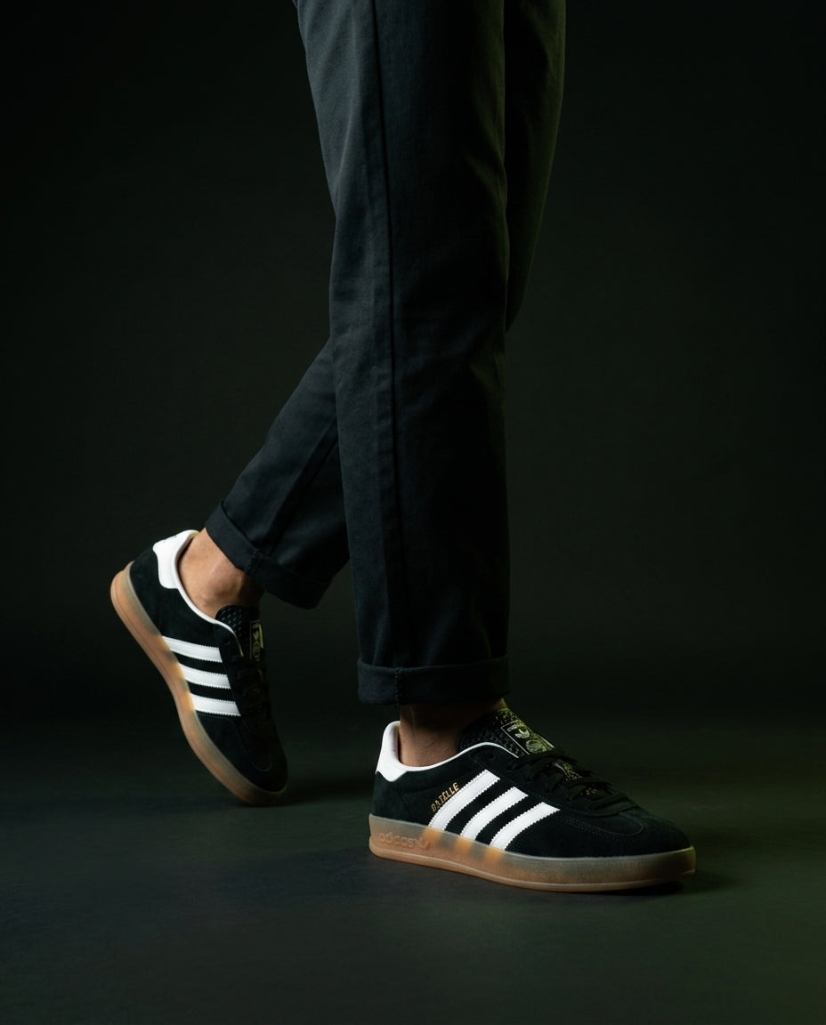 AD Suede Gum-Sole Terrace Trainer Mixed 1 Black Gum
