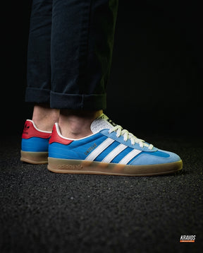 AD Suede Gum-Sole Terrace Trainer Blue Blue White Red