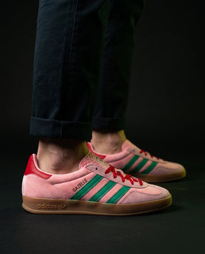 AD Suede Gum-Sole Terrace Trainer Mixed 1 Pink Green Gum