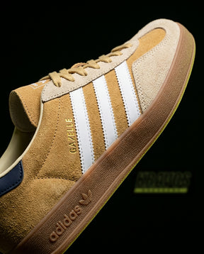 AD Suede Gum-Sole Terrace Trainer Mixed 1 Tan Cream Gum