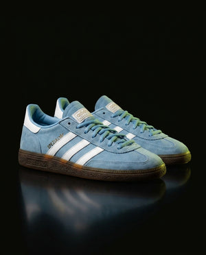 Blue White Gum