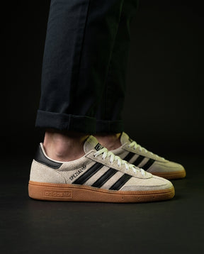 AD Suede Padded-Collar Terrace Trainer Cream Black Gum