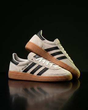 AD Suede Padded-Collar Terrace Trainer Cream Black Gum