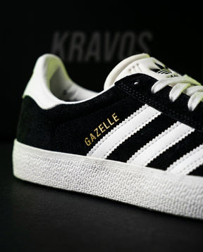 AD Suede Stripe Terrace Trainer Black White