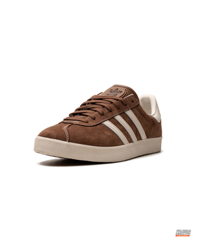AD Suede Stripe Terrace Trainer