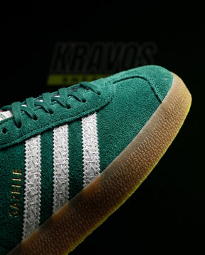 AD Suede Stripe Terrace Trainer Green White Gum