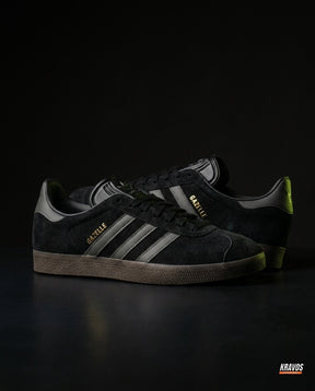 AD Suede Stripe Terrace Trainer Triple Black