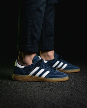 AD Suede Wraparound Toe Trainer