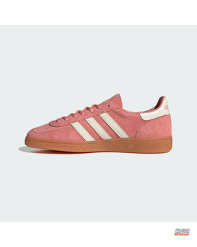 AD Suede Wraparound Toe Trainer