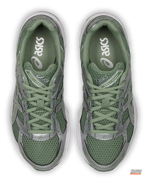 ASC 1130 Mesh Layered Retro Runner