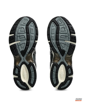 ASC 1130 Mesh Layered Retro Runner