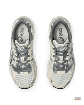 ASC 1130 Mesh Layered Retro Runner