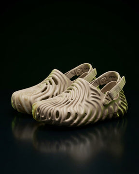CRC Textured Wave Sling-Back Clog