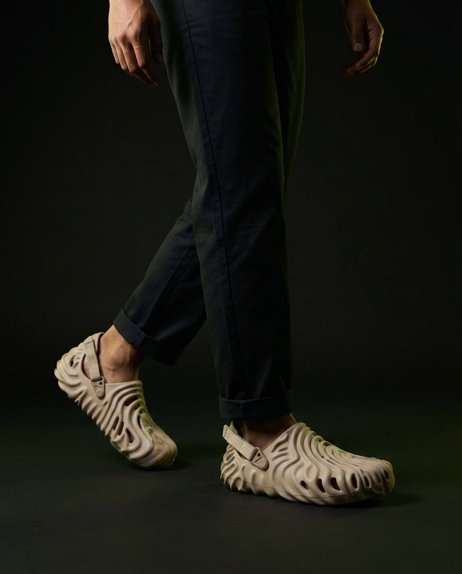 CRC Textured Wave Sling-Back Clog
