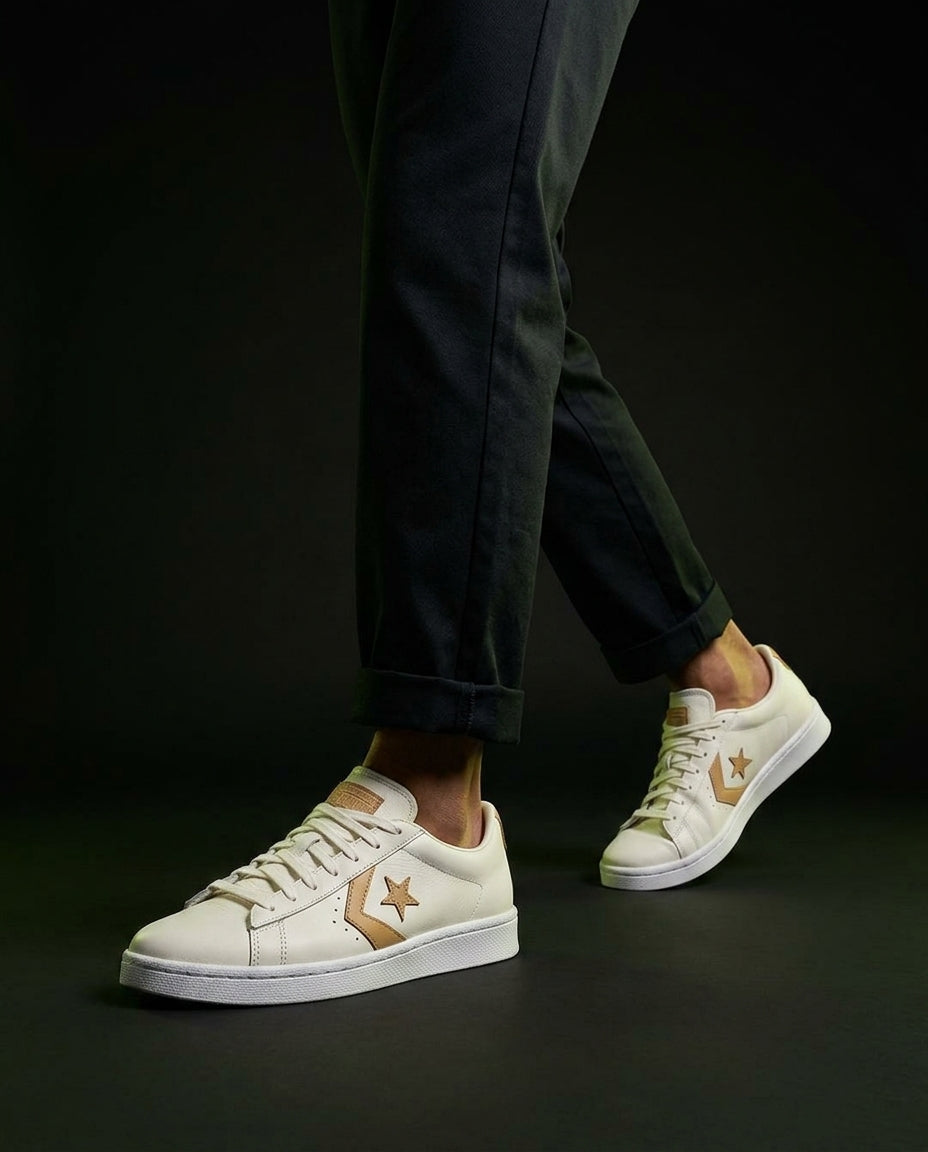 CVS Leather Star-Chevron Court Trainer
