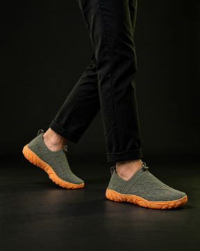 Kravos FlowKnit — Olive / Gum — 03-walking-motion