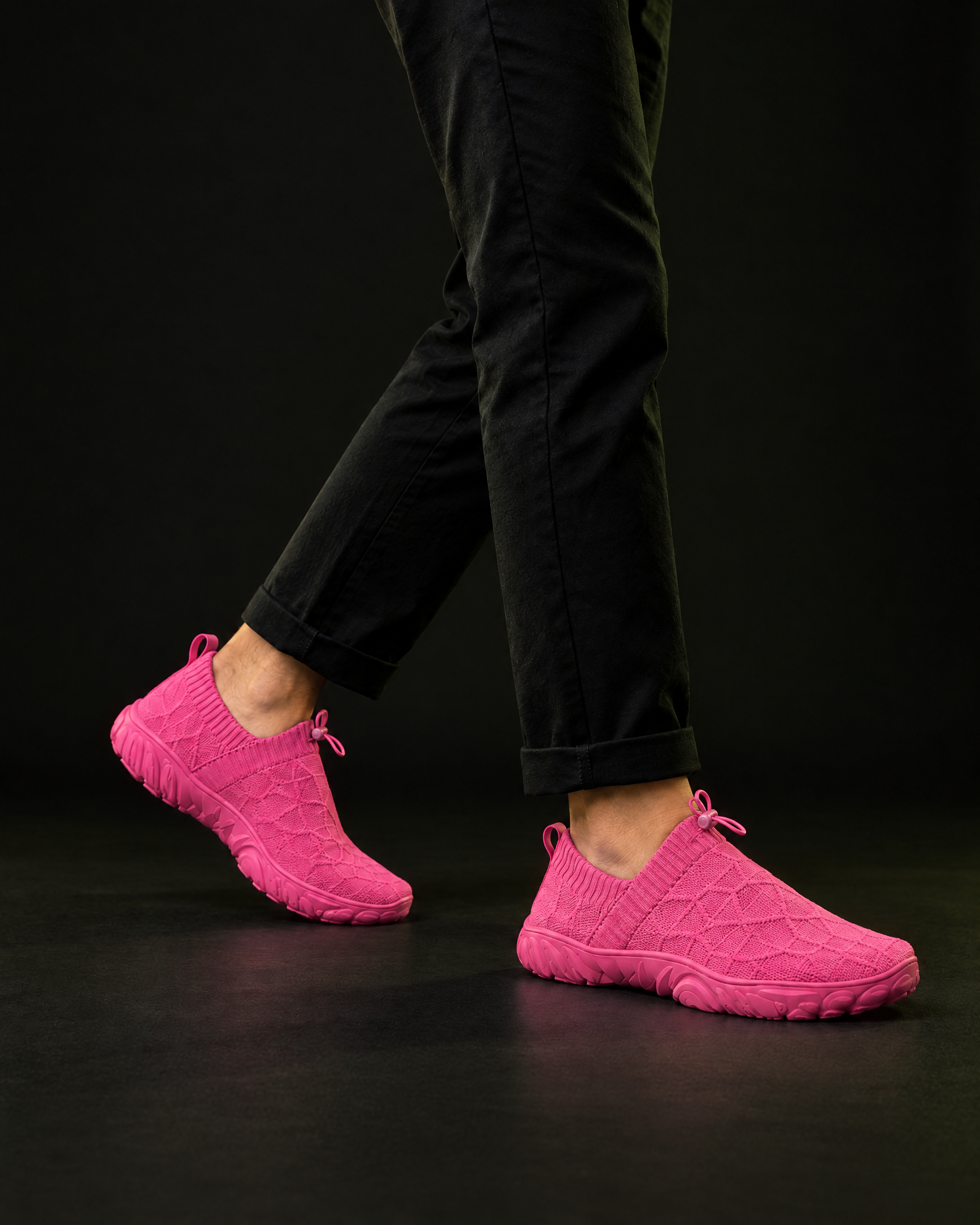 Kravos FlowKnit — Pink — 03-walking-motion