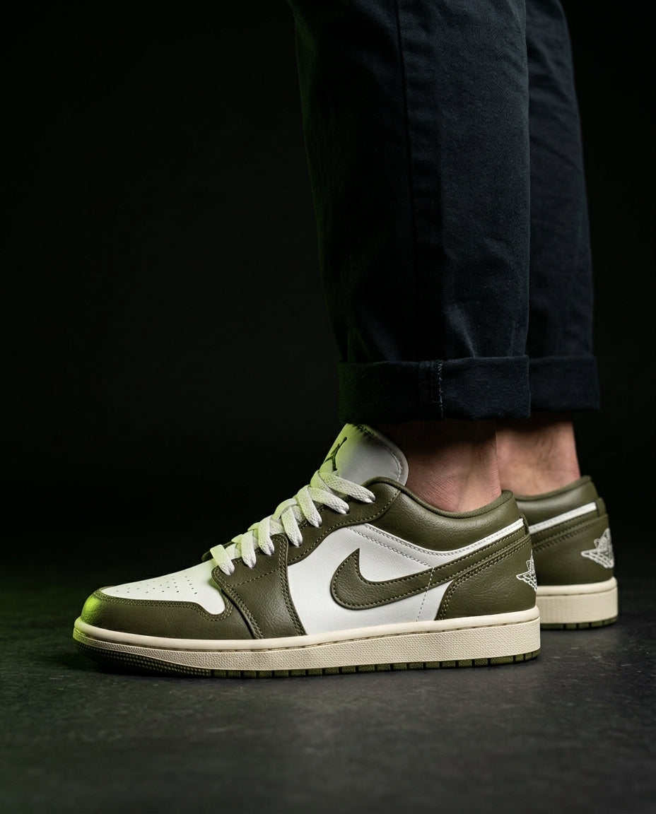 JDN Leather Panelled Court Trainer Olive White