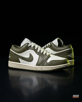 JDN Leather Panelled Court Trainer Olive White