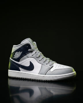 JDN Leather Panelled Wings Mid Trainer