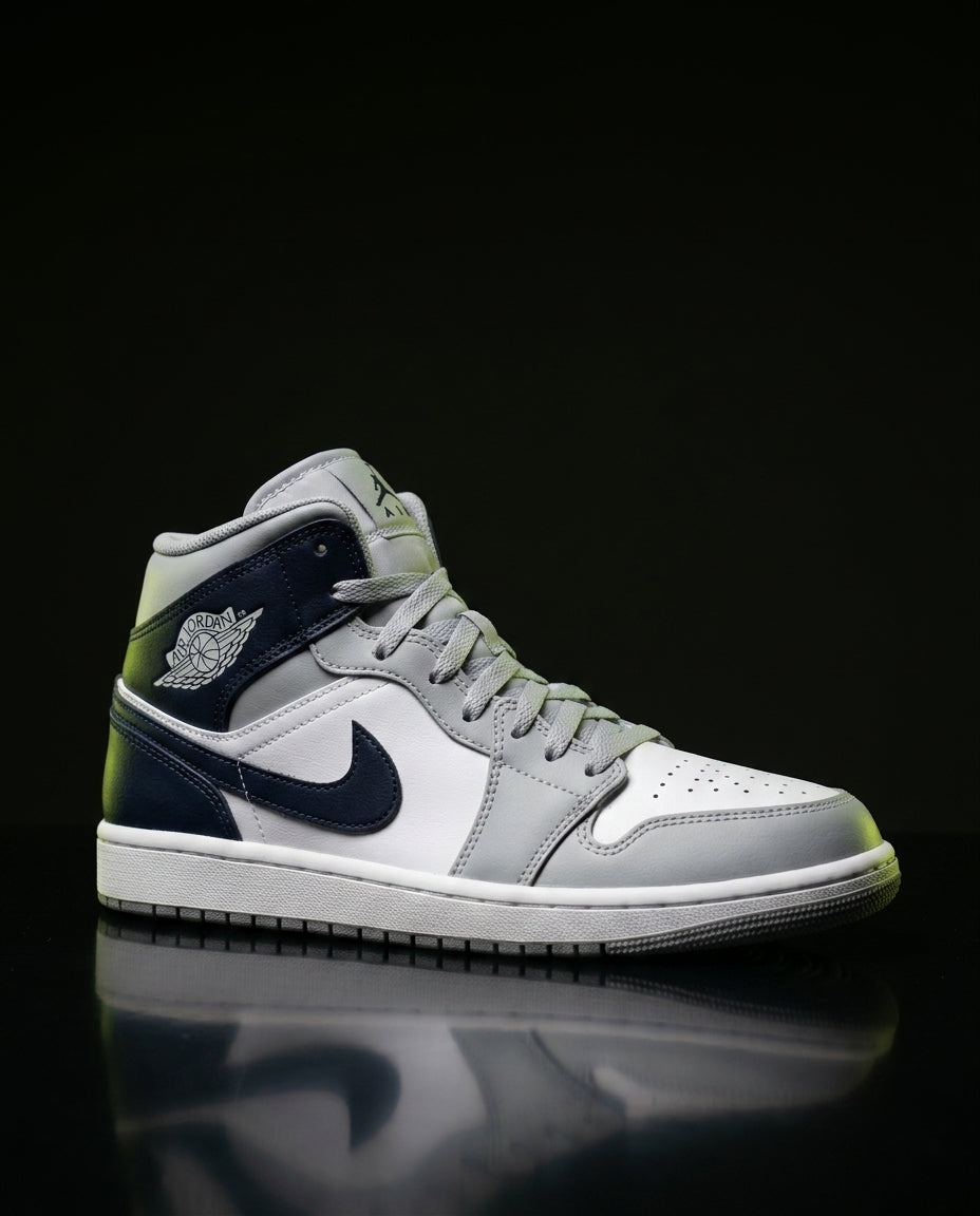 JDN Leather Panelled Wings Mid Trainer