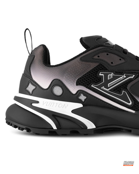 LV Mesh Lugged-Sole Trail Runner